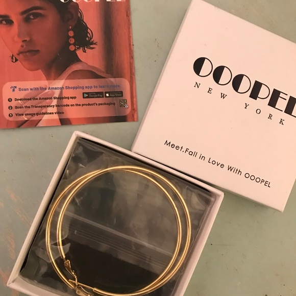 14KGold Plated Earrings NewWithBox - Picture 4 of 9